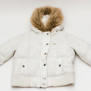 HOLLISTER WHITE MID-LENGTH PUFFER JACKET
